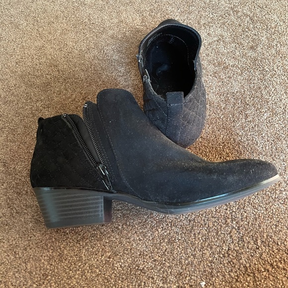 Black Faux Suede Ankle Booties - Picture 1 of 7